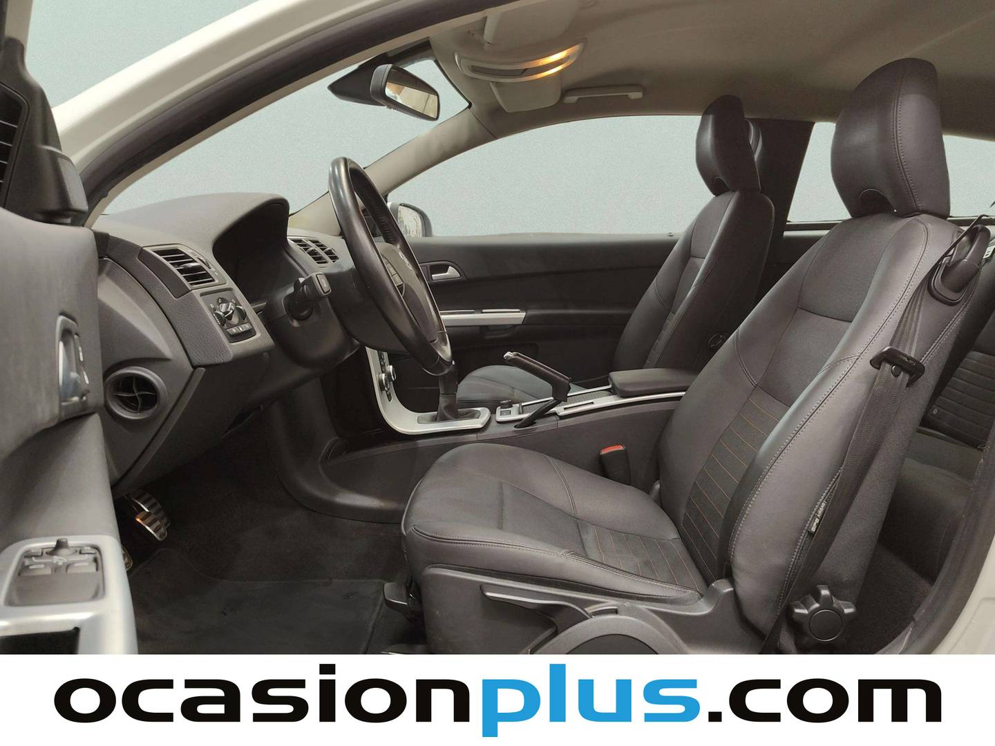 Foto asientos delanteros Volvo C30 Volvo C30 1.6D DRIVe Momentum (109 CV)