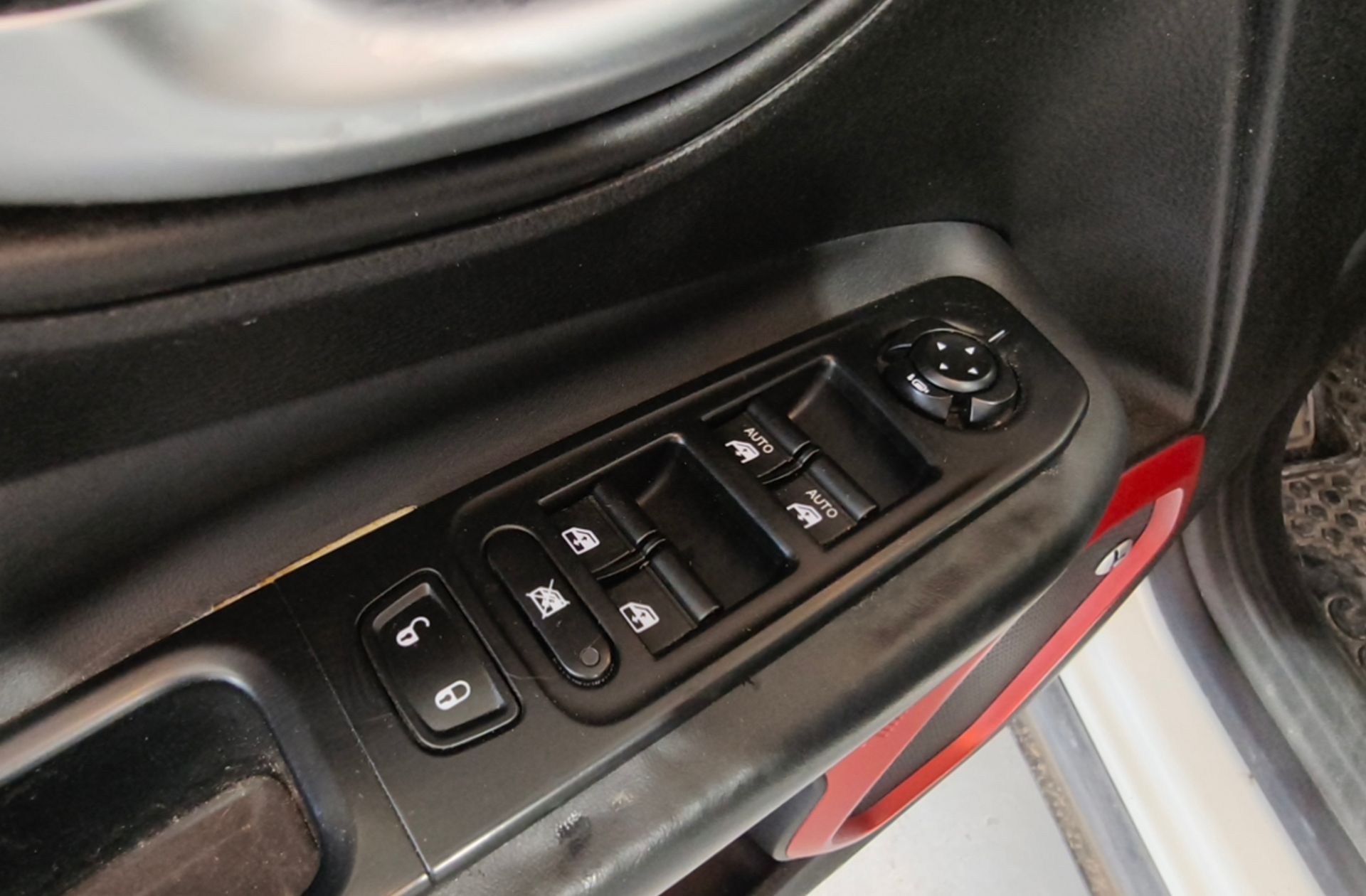 Jeep Renegade 2.0 MultiJet Trailhawk 4x4 AD Low - foto 34