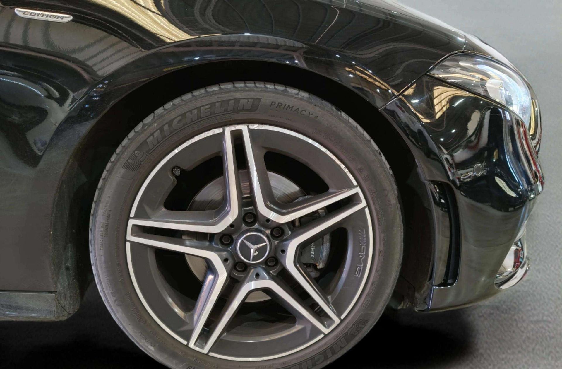 Mercedes-Benz Clase A 200 d Sedán Pack AMG - foto 43
