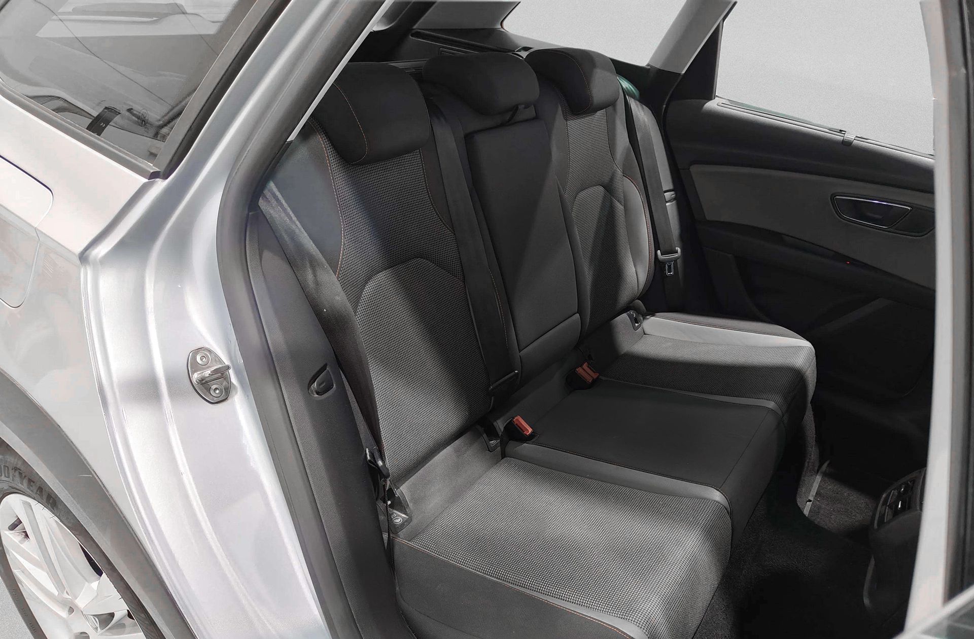 SEAT León ST 1.4 TSI X-perience Titan Desert 2Drive - foto 19