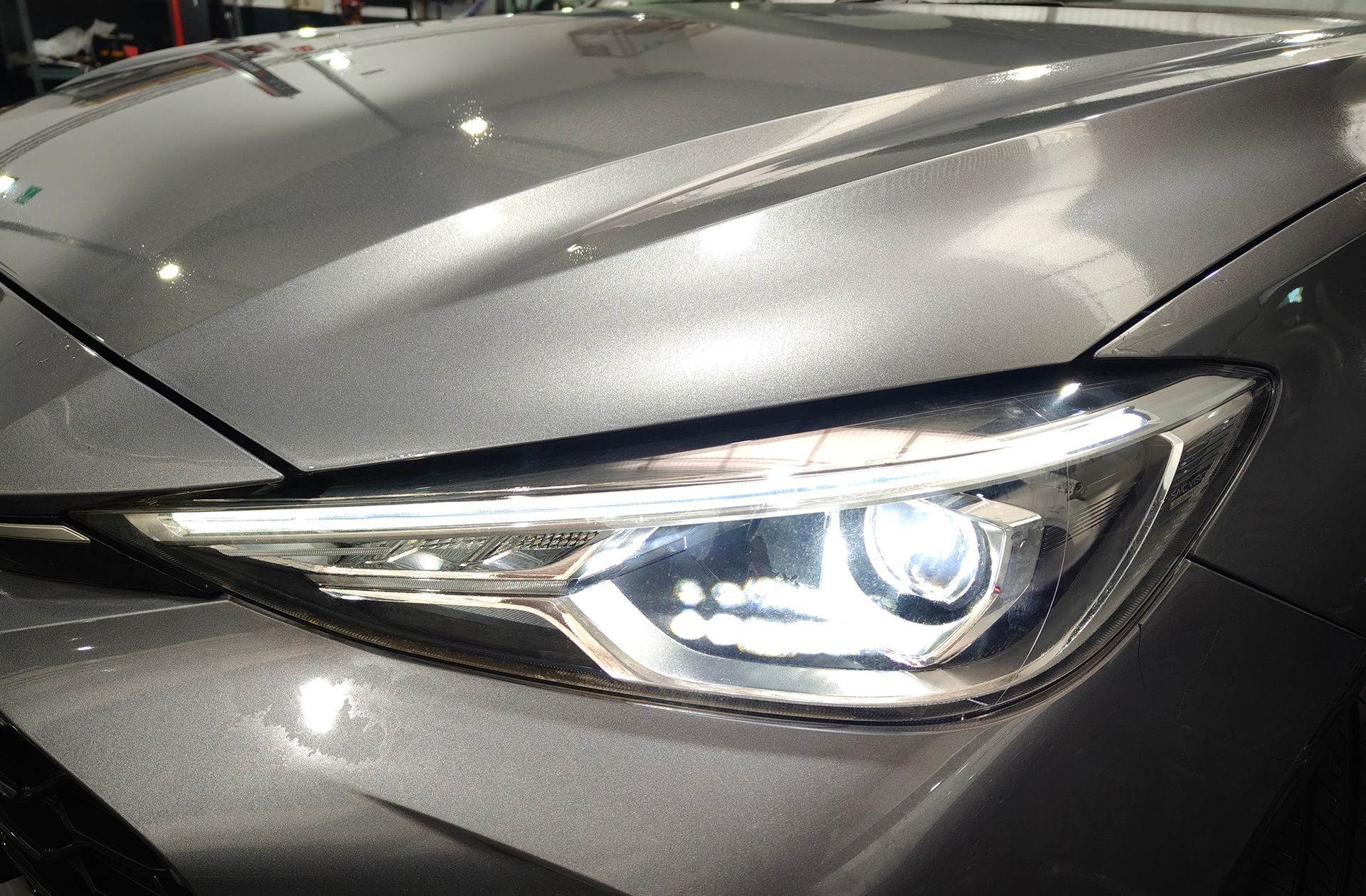 MG ZS 1.5 Hybrid+ Luxury - foto 12
