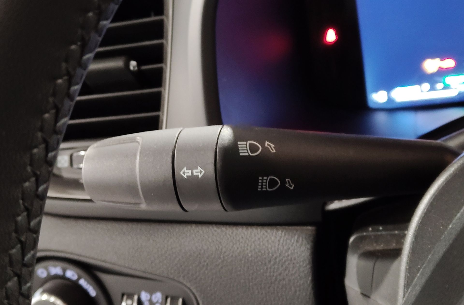 Jeep Renegade eHybrid 1.5 Altitude DCT - foto 26