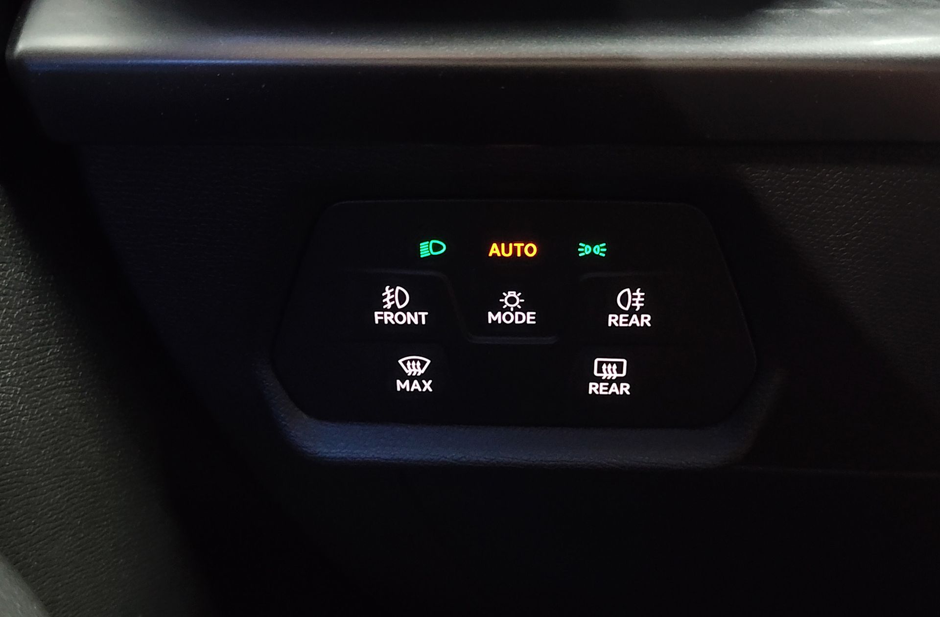 Cupra Formentor 1.5 eTSI DSG - foto 29