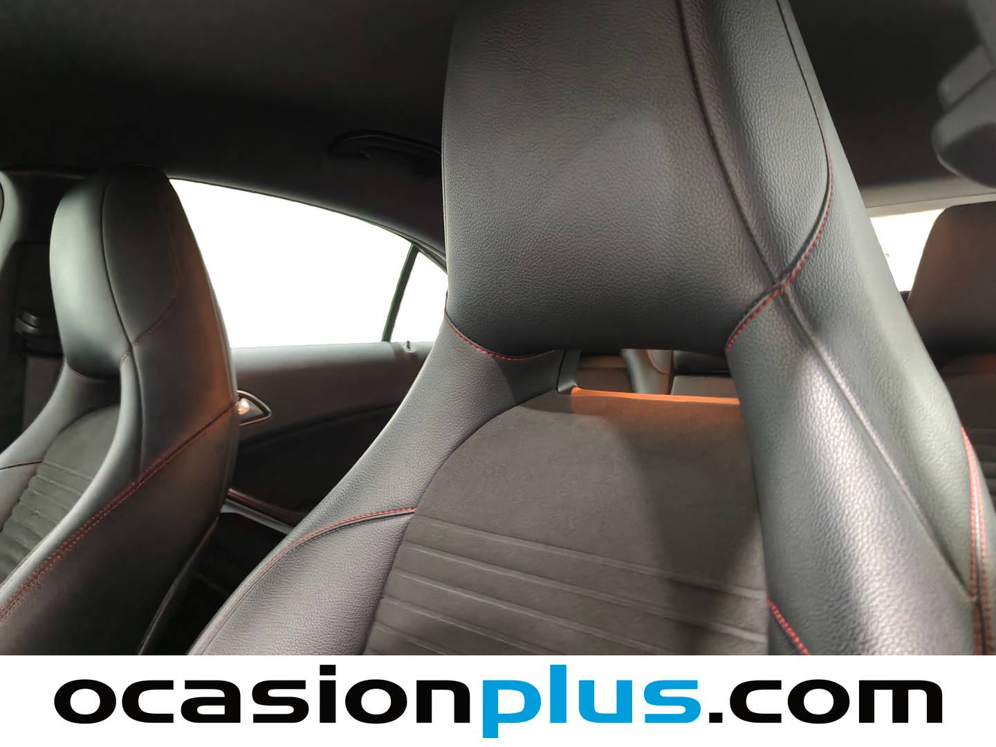 Foto asientos delanteros Mercedes Clase A Mercedes Clase A 200 CDI AMG Line (136 CV)