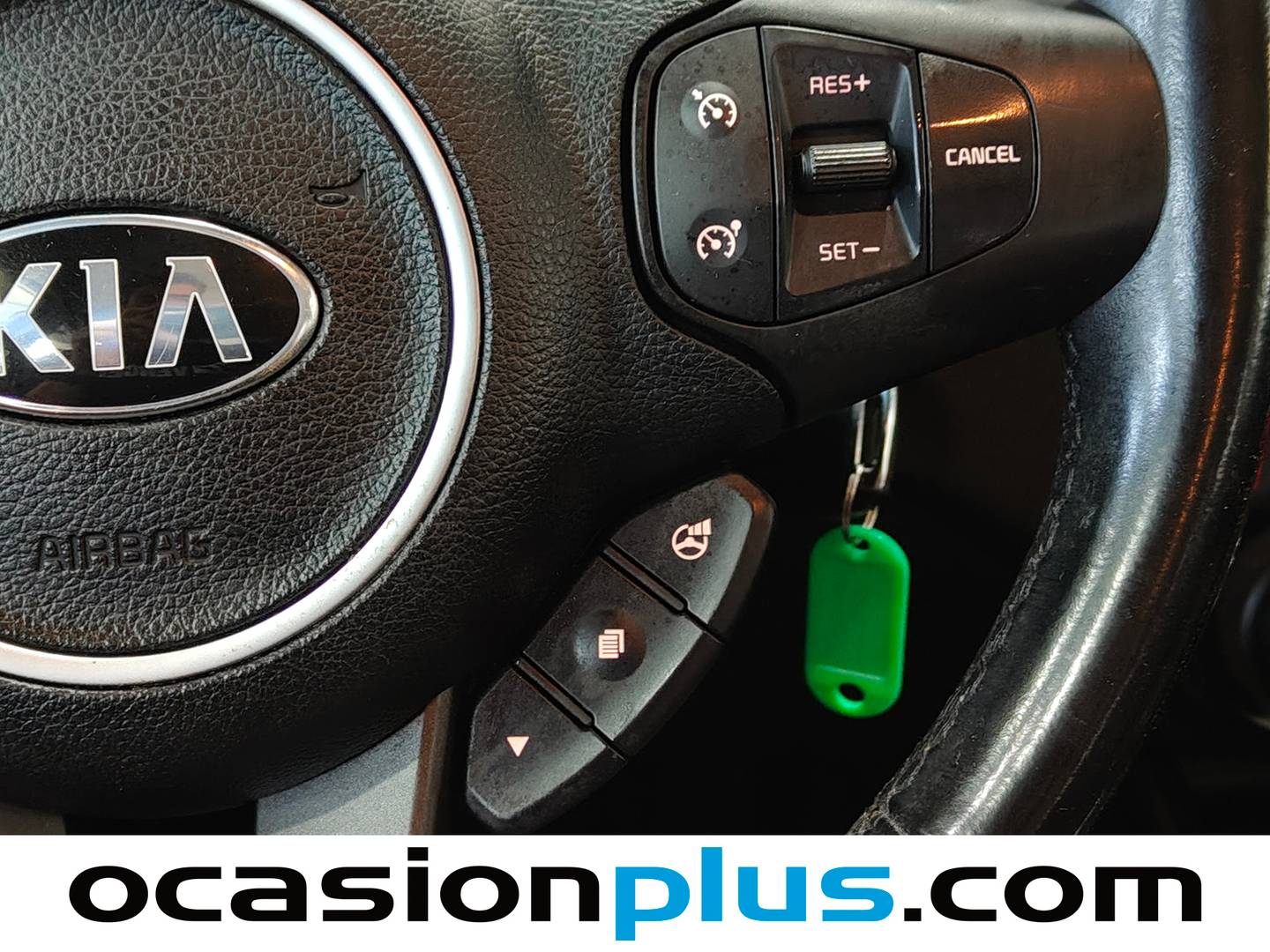 Equipamiento del KIA Carens Kia Carens 1.6 GDi Concept (135 CV) 7 Plazas