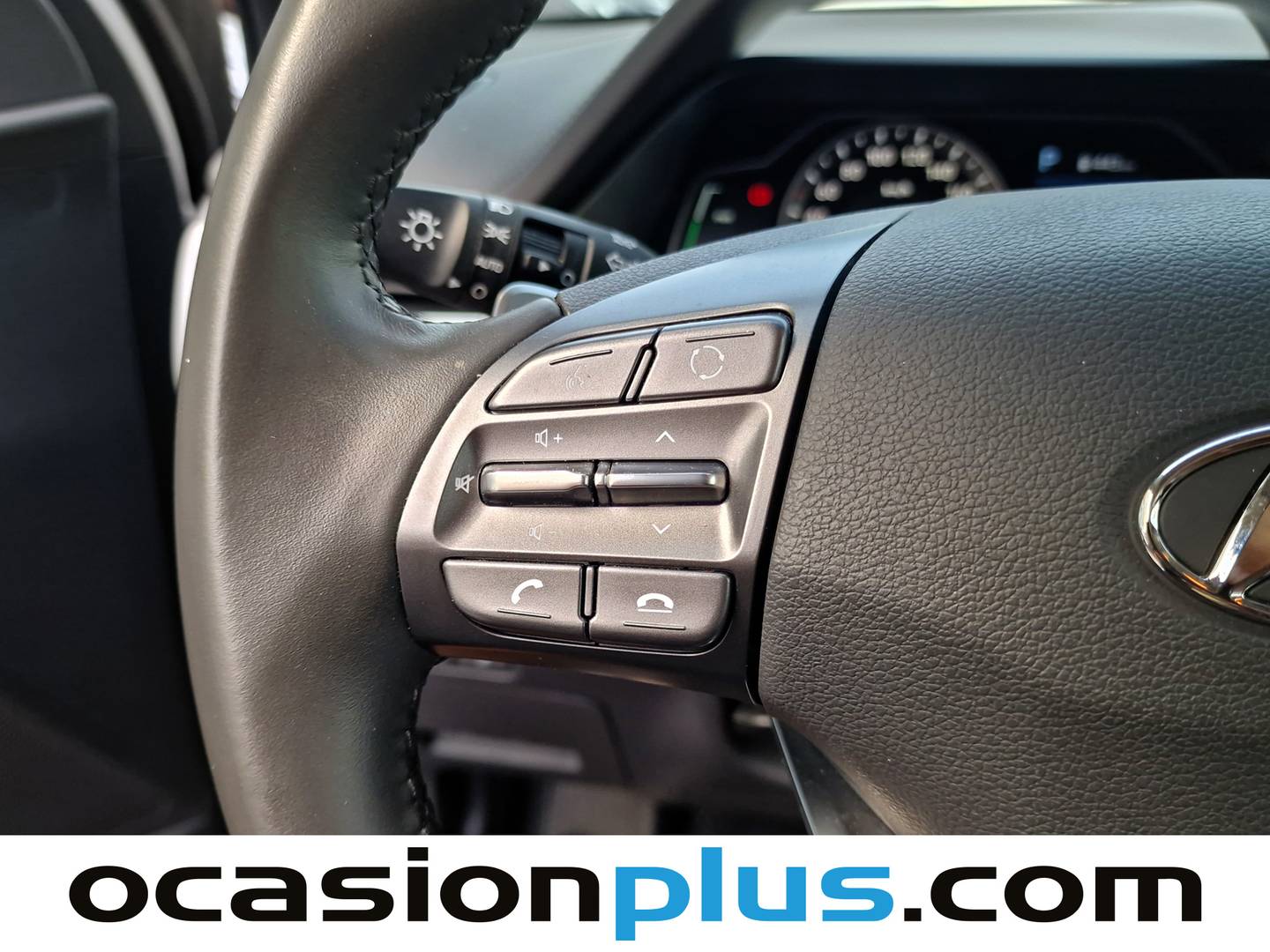Hyundai IONIQ Hyundai Ioniq 1.6 GDI PHEV Klass DCT (141 CV) seminuevo