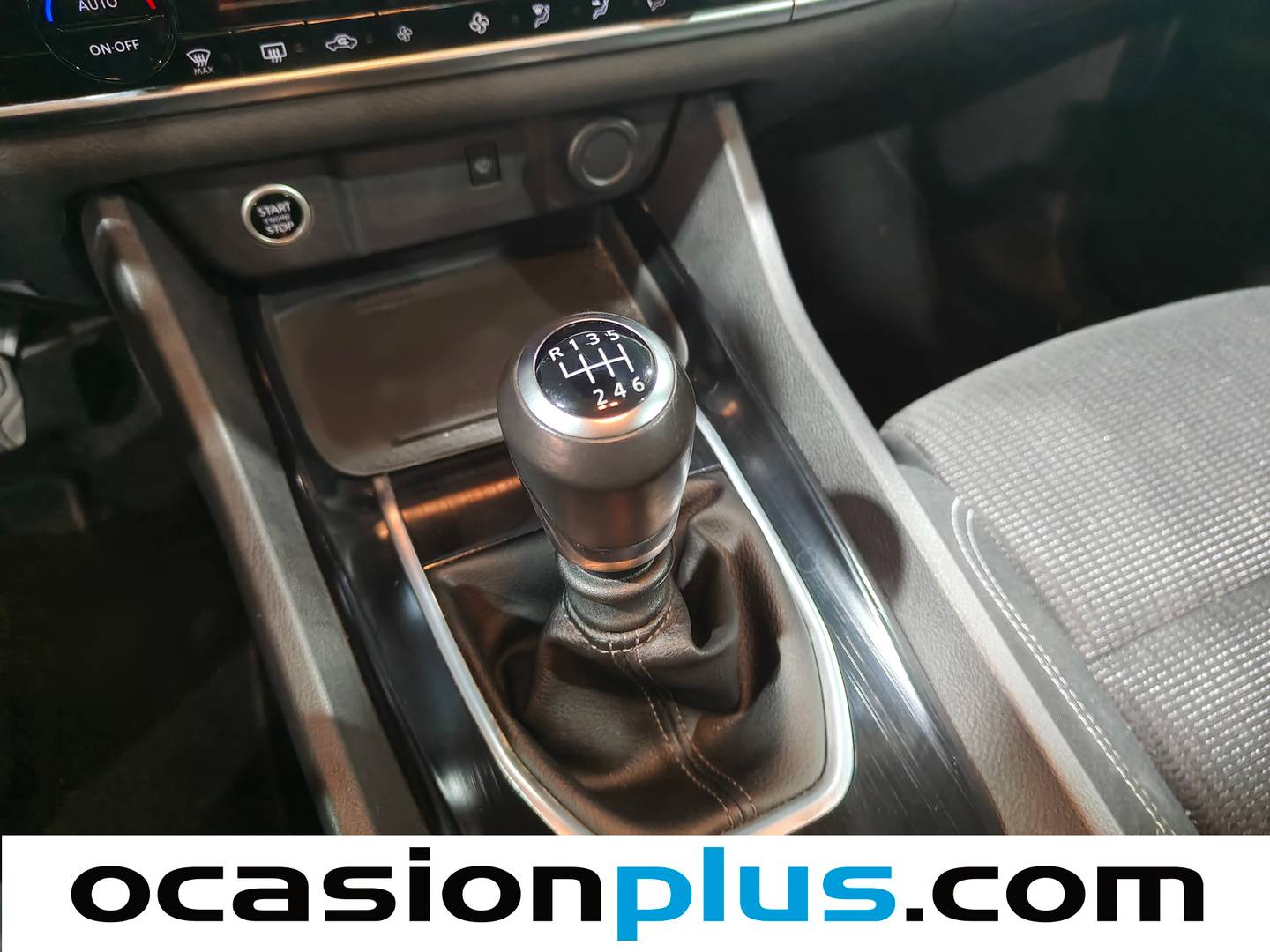 Nissan QASHQAI Nissan Qashqai DIG-T 140 mHEV Acenta 4x2 (140 CV) de segunda mano