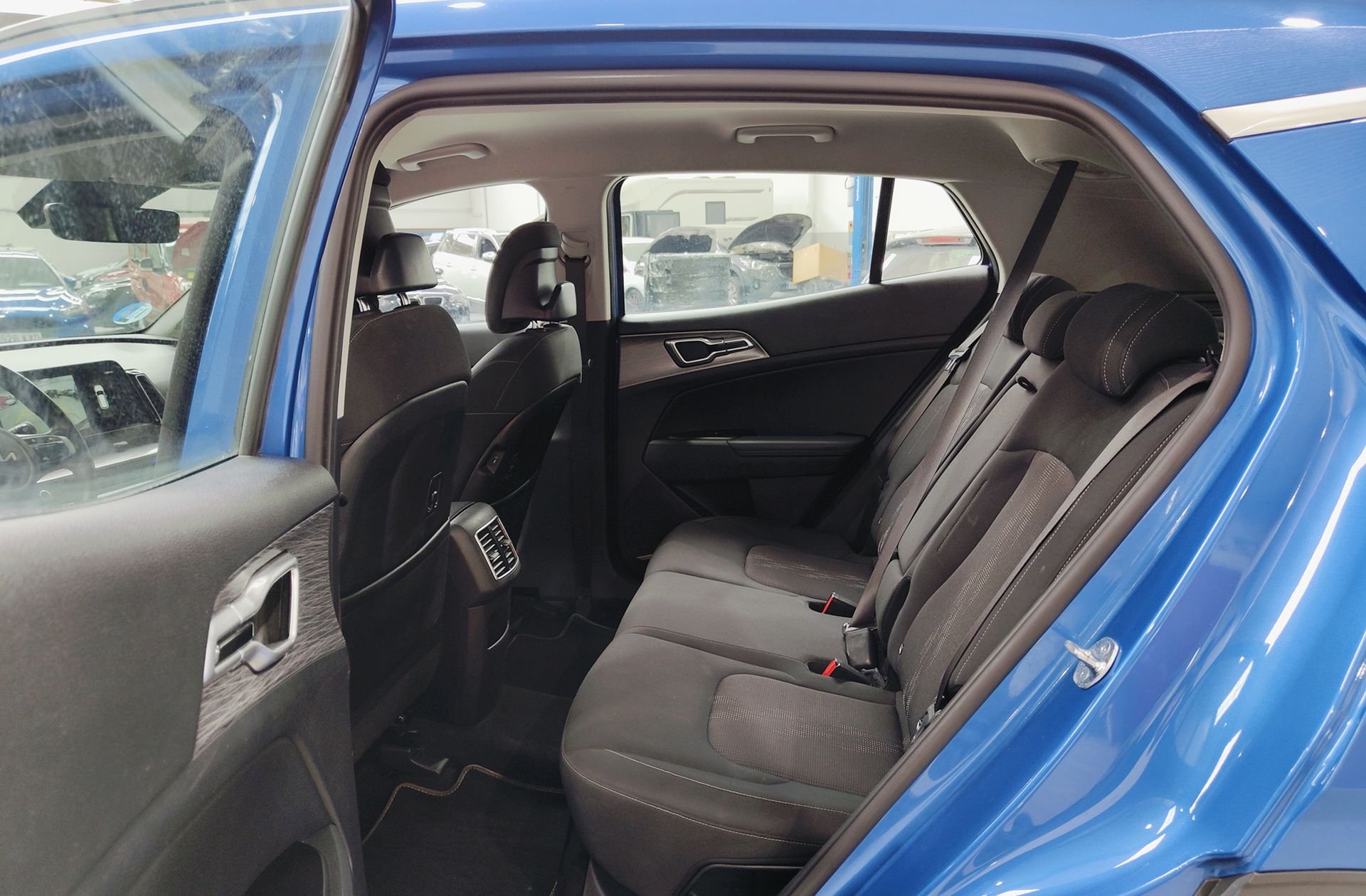 Kia Sportage 1.6 T-GDi MHEV Drive 4x2 - foto 13