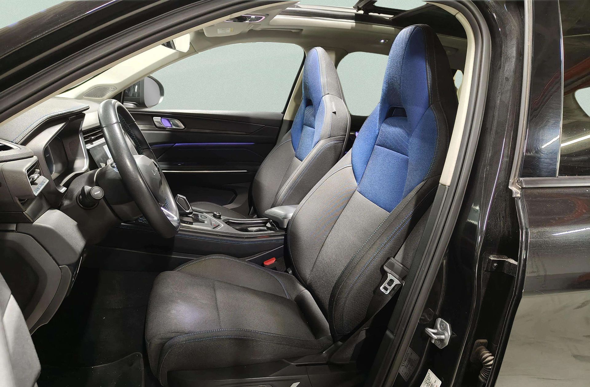 Lynk & Co 01 1.5 PHEV - foto 12