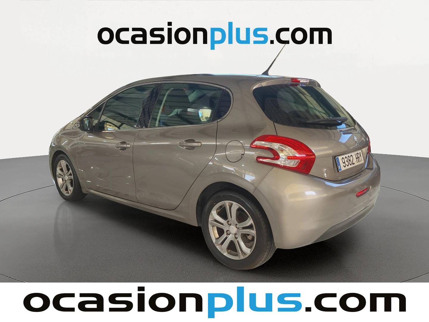 Foto trasera Peugeot 208 Peugeot 208 1.6 e-HDI Allure (92 CV) izquierda