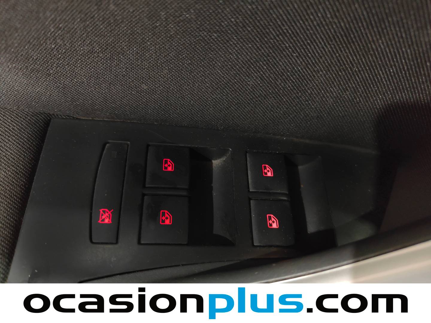 Foto Opel Astra Opel Astra 1.4 Turbo Sedan Selective (140 CV)