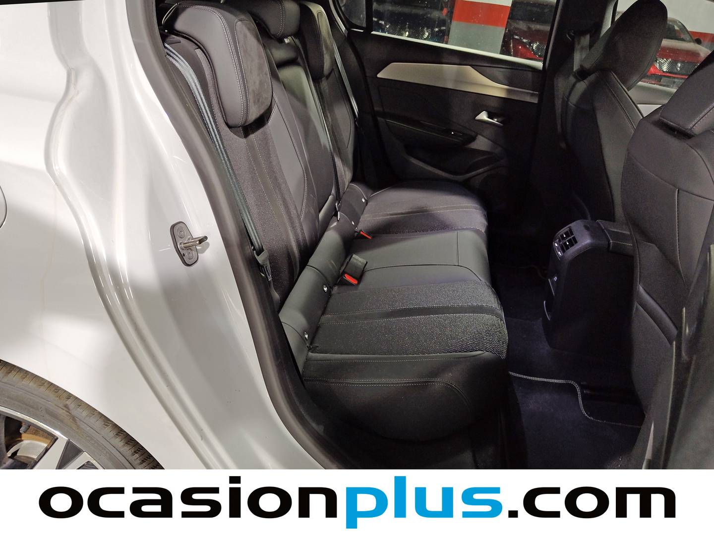 Foto Peugeot 308 Peugeot 308 PureTech 130 S&S GT EAT8 (130 CV)