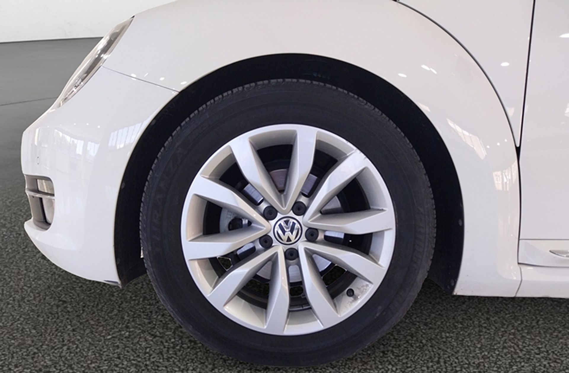 Volkswagen Beetle 1.6 TDI Design - foto 32