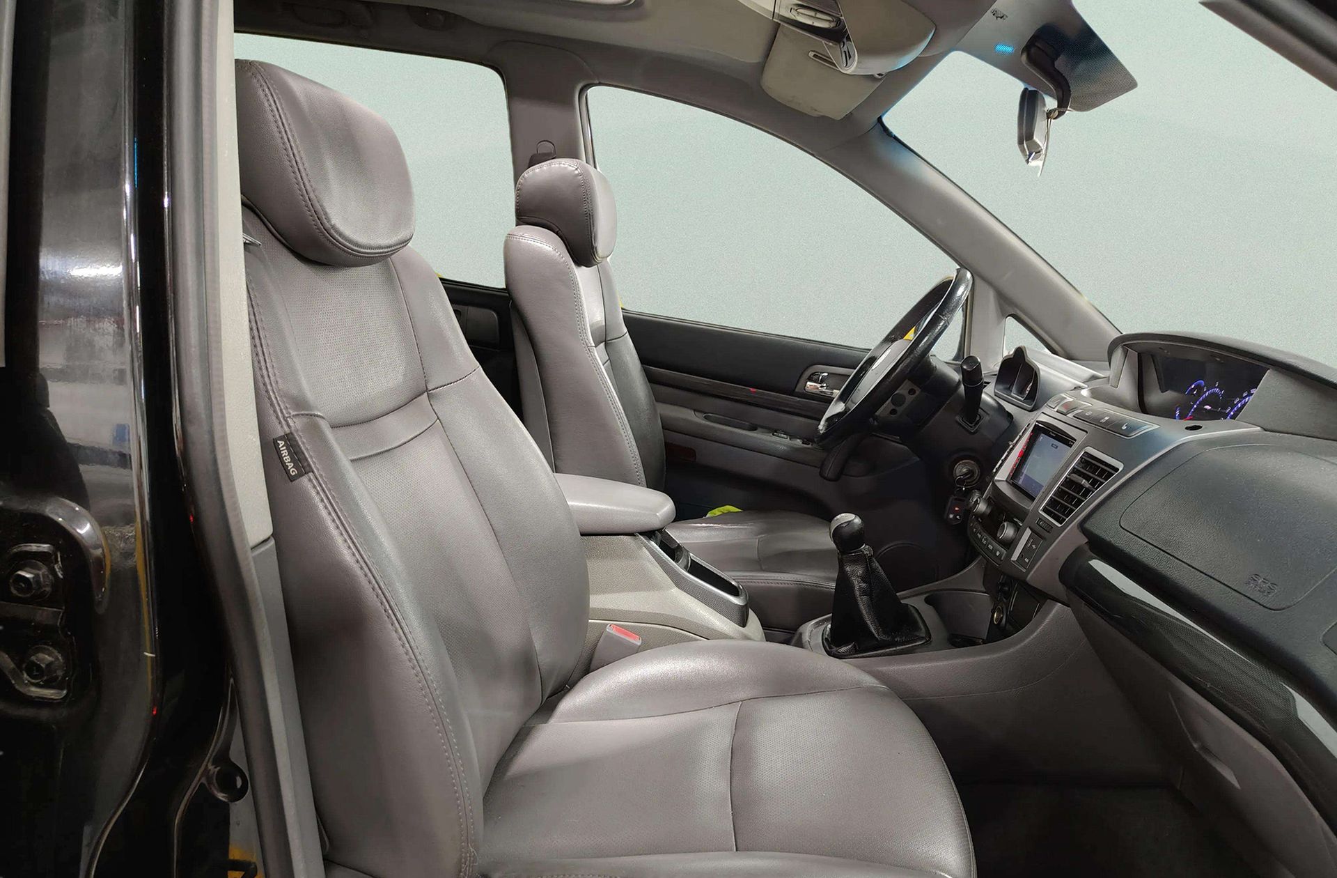 SsangYong Rodius 2.0 e-Xdi Limited 7 plazas - foto 17