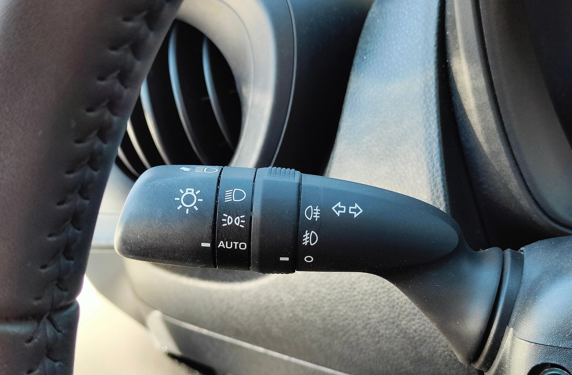 Toyota Aygo X 1.0 VVT-I Play - foto 20