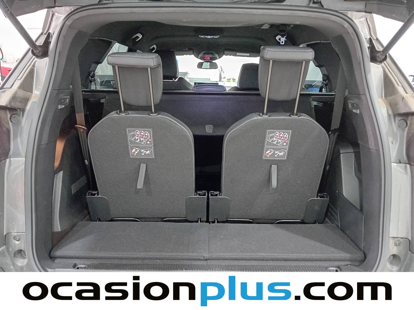 Foto Peugeot 5008 Peugeot 5008 BlueHDI 130 S&S Allure Pack EAT8 (130 CV) 7 Plazas siete plazas