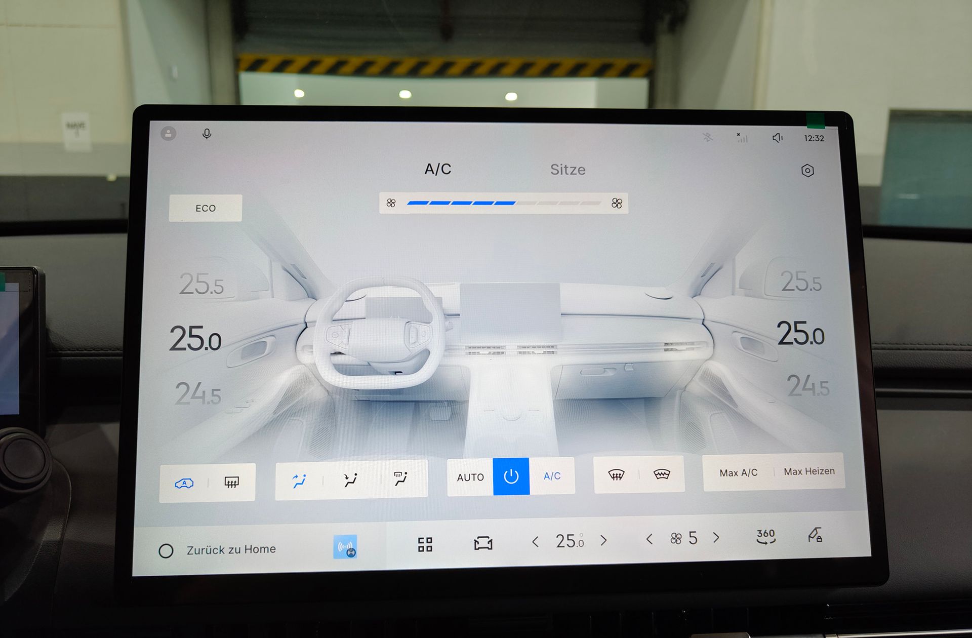 Geely Starray EM-i 1.5 PHEV Pro - foto 31