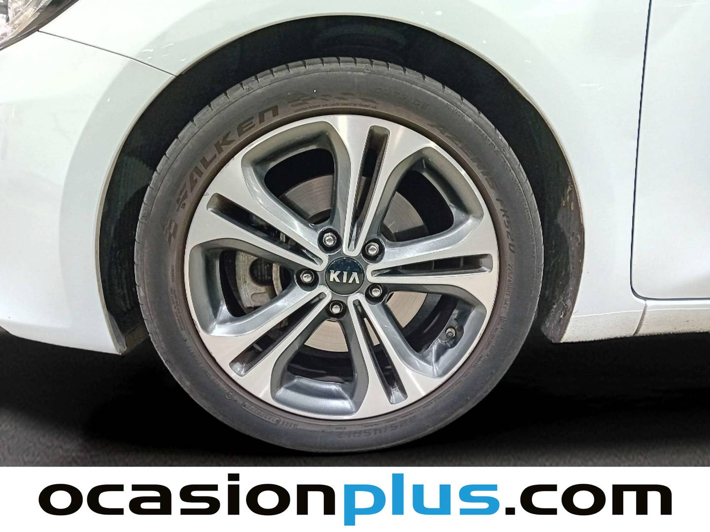 KIA Ceed Kia Ceed 1.6 CRDi VGT x-Tech16 Eco-Dynamics (136 CV) seminuevo