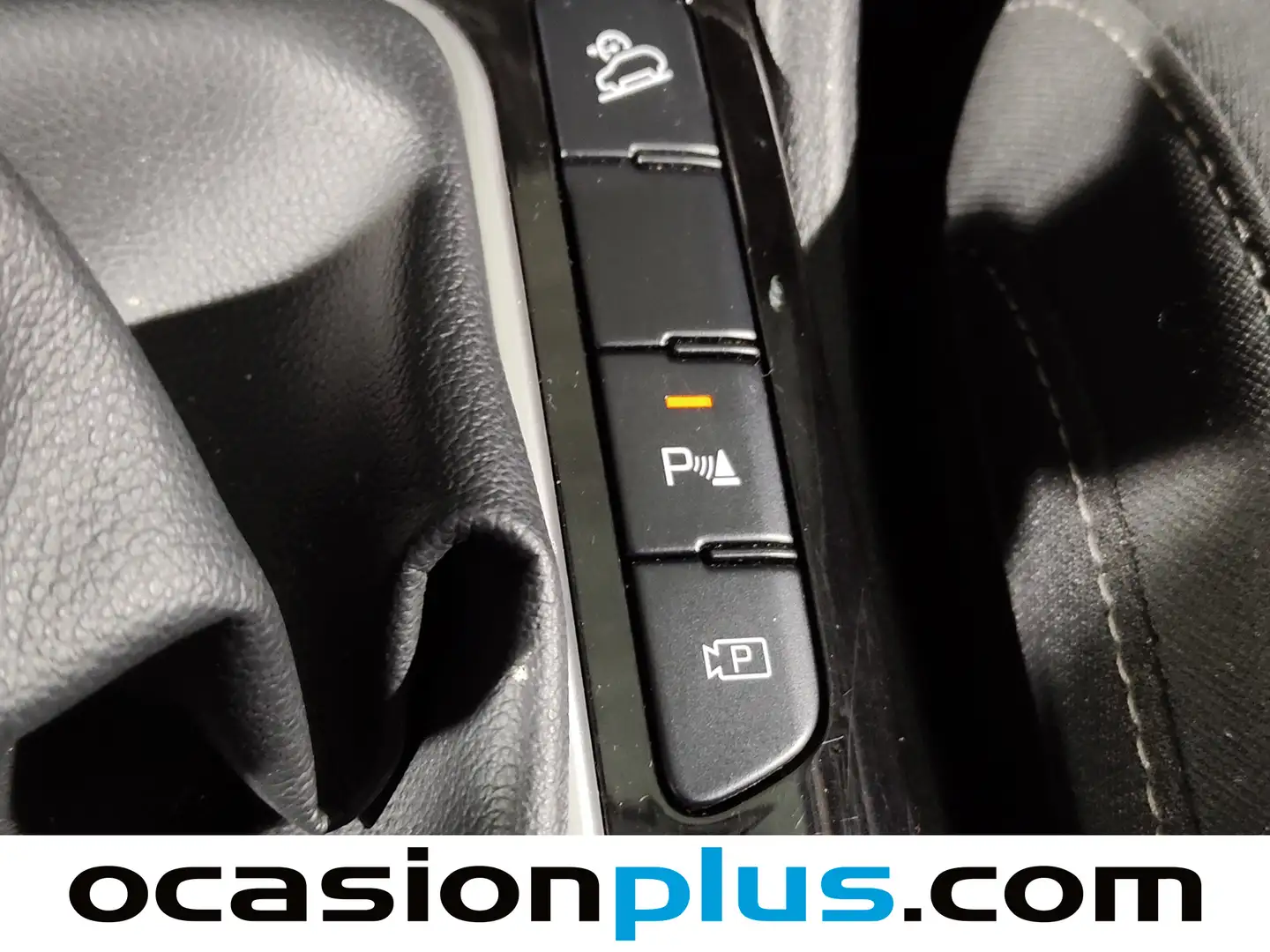 Foto KIA Sportage Kia Sportage 1.6 CRDi MHEV Business 4x2 (136 CV)