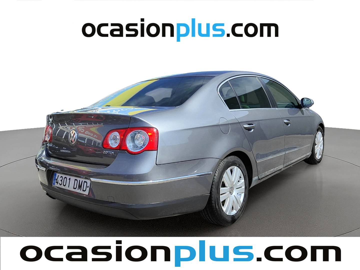 Foto trasera Volkswagen Passat Volkswagen Passat Highline 2.0 TDI (140 CV) derecha