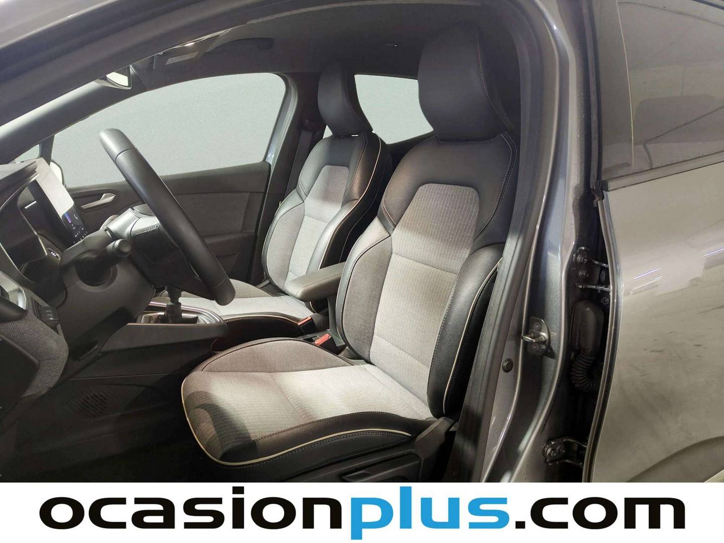 Foto asientos delanteros Renault Clio Renault Clio Techno TCe (90 CV)