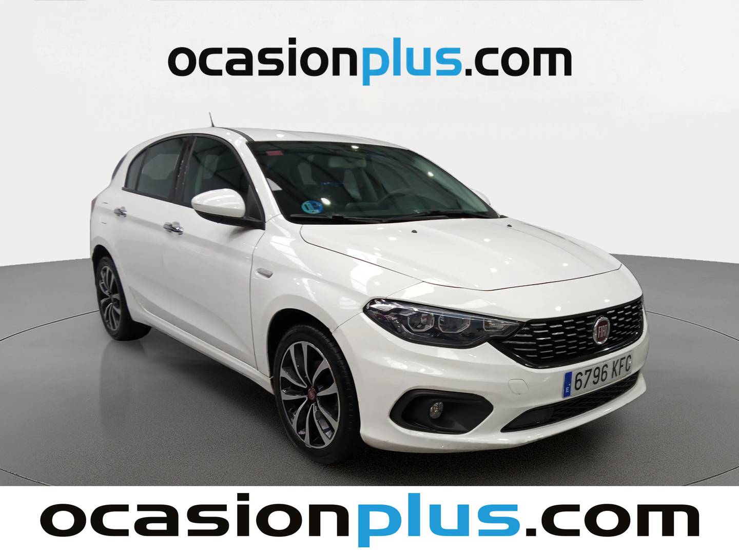 Foto delantera Fiat Tipo Fiat Tipo 1.4 T-Jet Gasolina/GLP Lounge  (120 CV) derecha