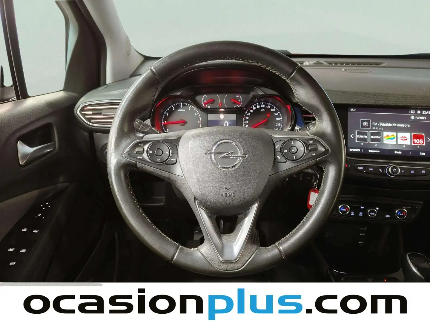 Foto Opel Crossland X Opel Crossland X 1.2 S&S Design Line 120 Aniversario (110 CV)