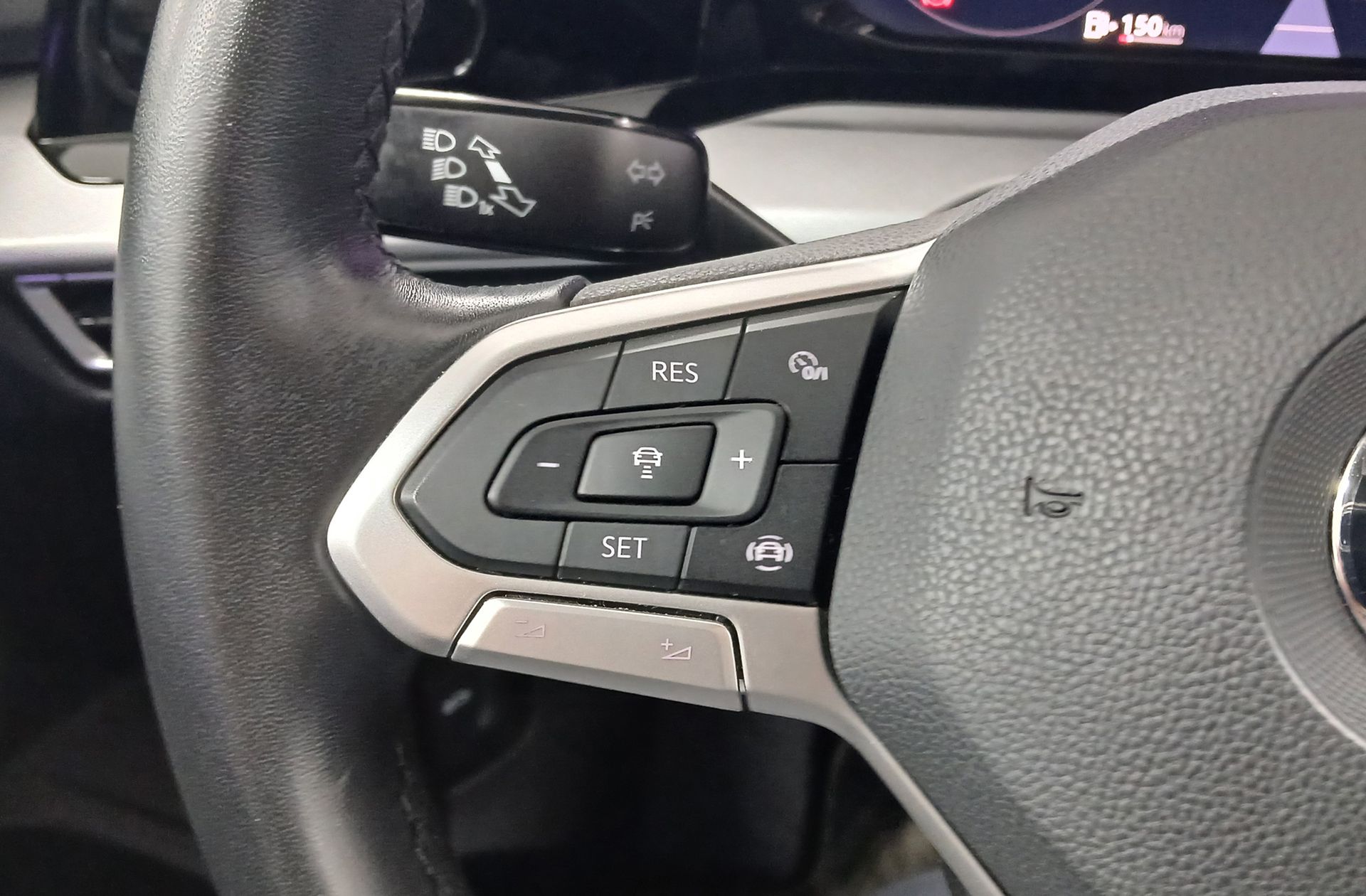 Volkswagen Golf Life 1.5 TSI - foto 28