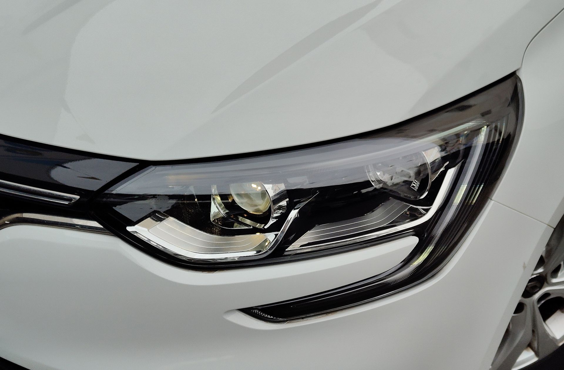 Renault Mégane Limited TCe - foto 13