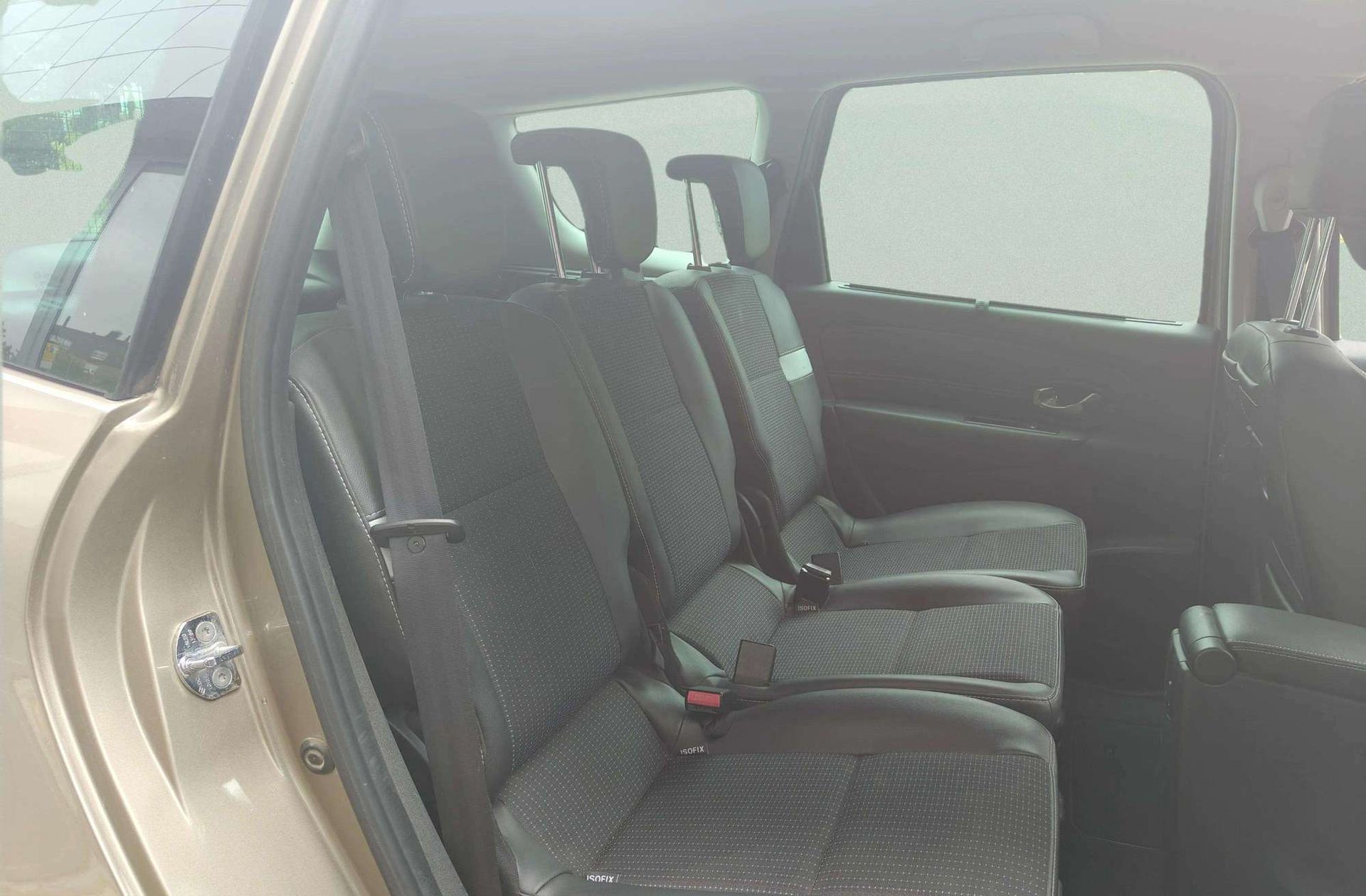 Renault Grand Scénic Dynamique Energy dCi - foto 14