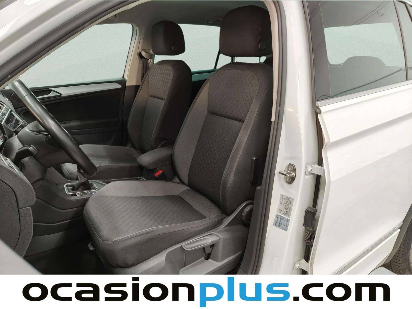 Foto asientos delanteros Volkswagen Tiguan Volkswagen Tiguan Advance 1.5 TSI (150 CV) Pack R-Line