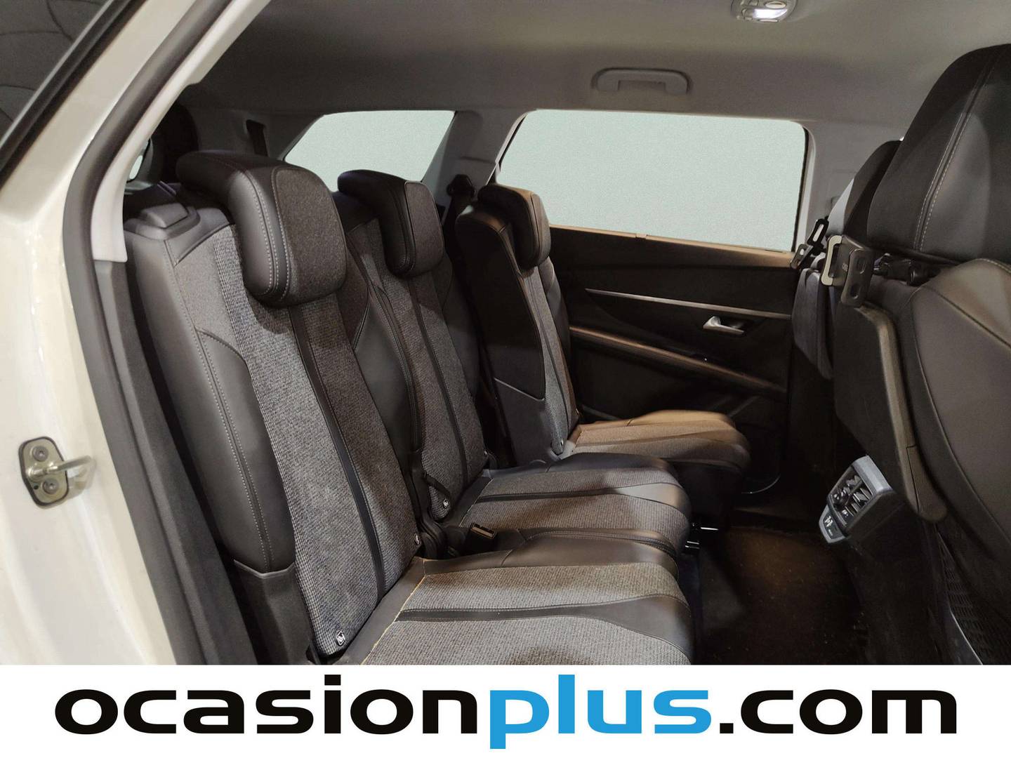 Peugeot 5008 Peugeot 5008 BlueHDi 130 S&S Allure (130 CV) 7 Plazas km 0