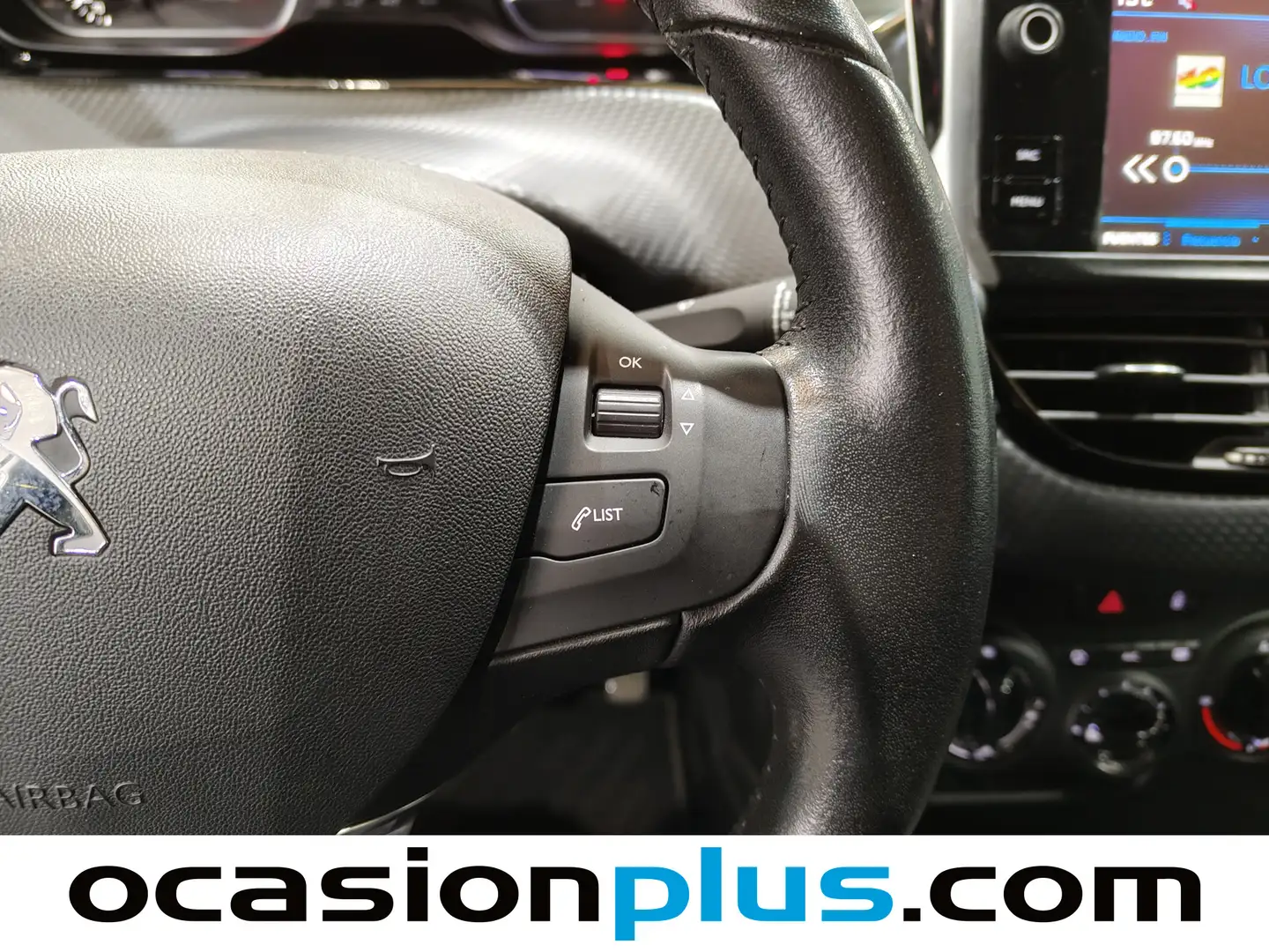 Foto Peugeot 2008 Peugeot 2008 PureTech 110 S&S Style (110 CV)