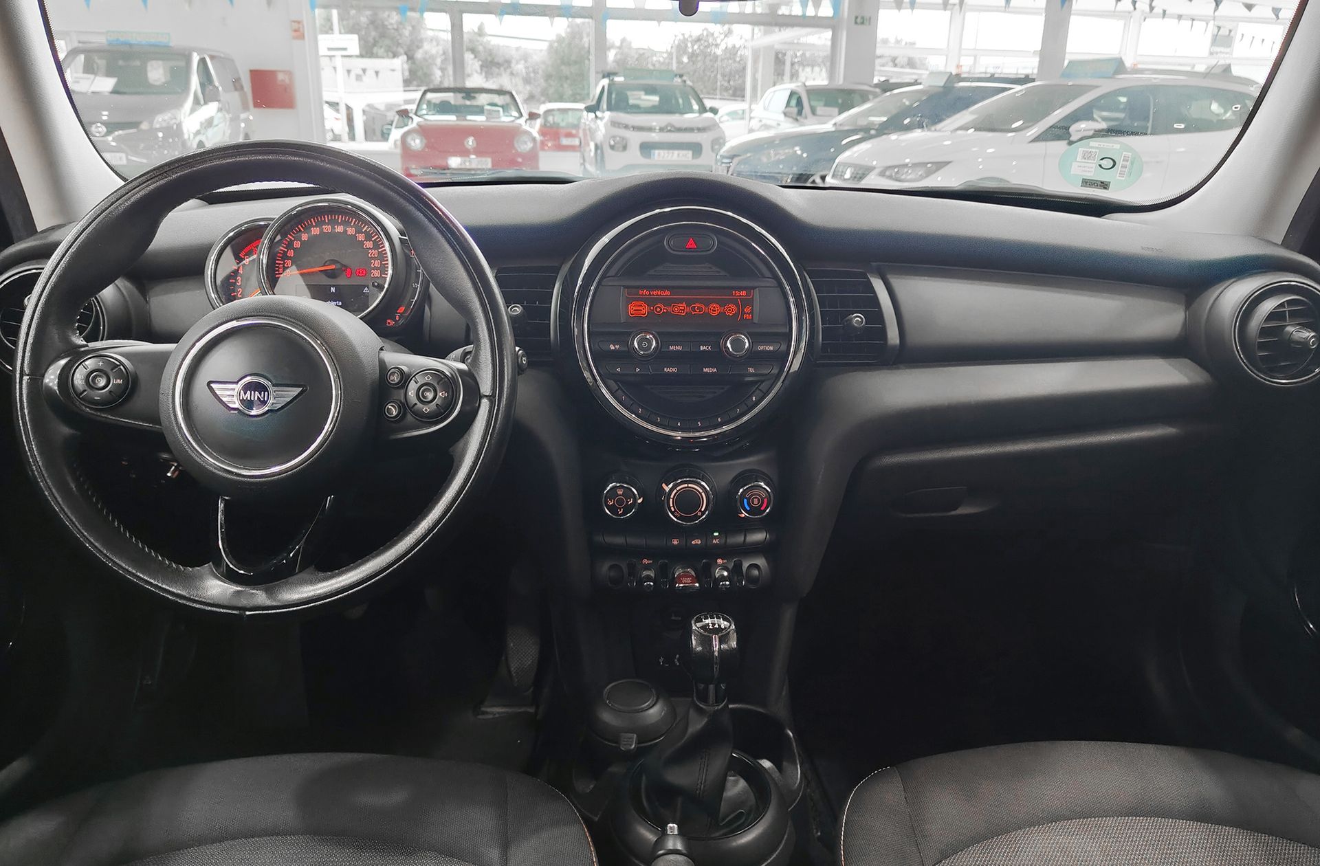 MINI Cooper One D - foto 6