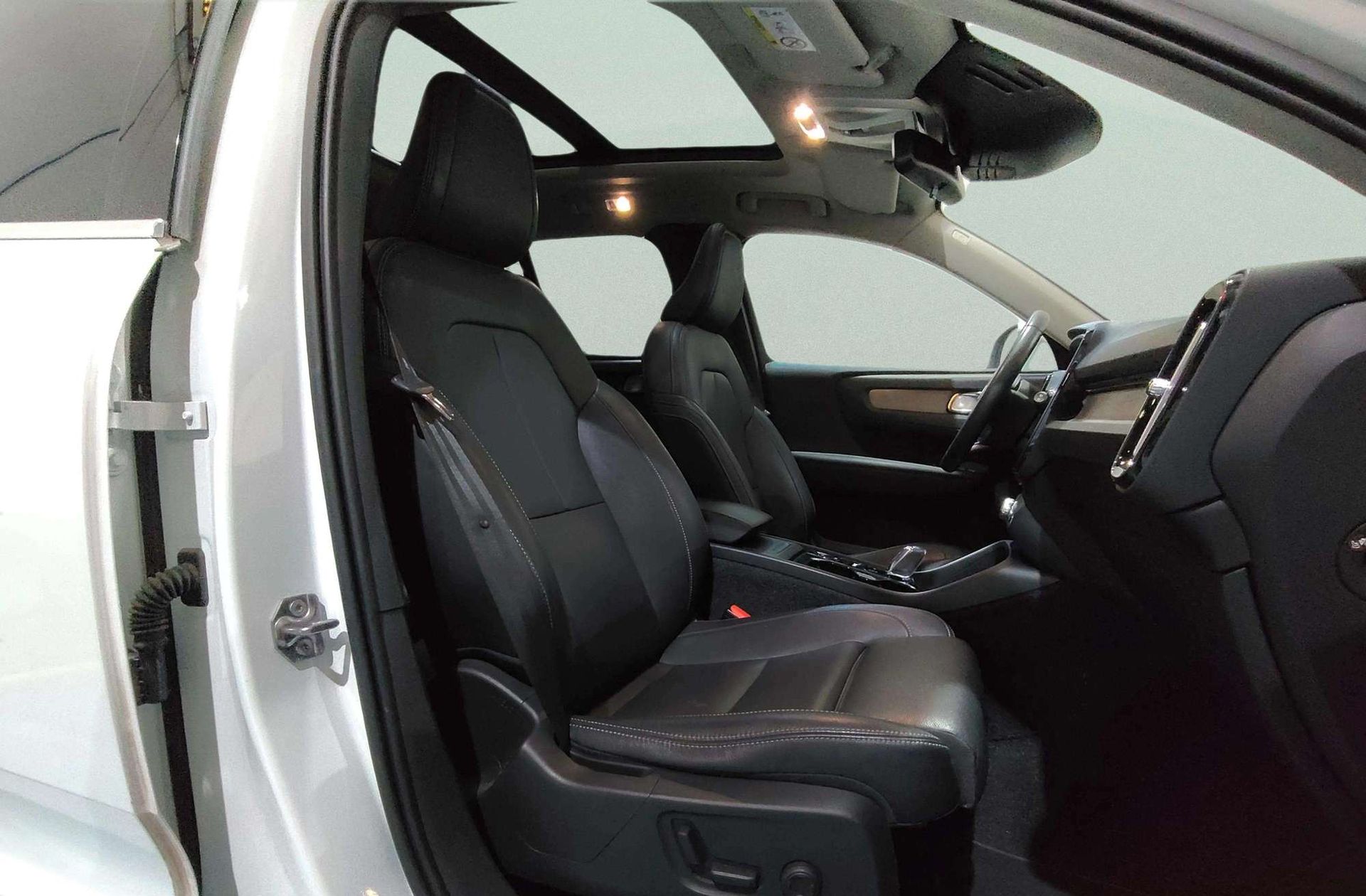 Volvo XC40 T4 Inscription - foto 25
