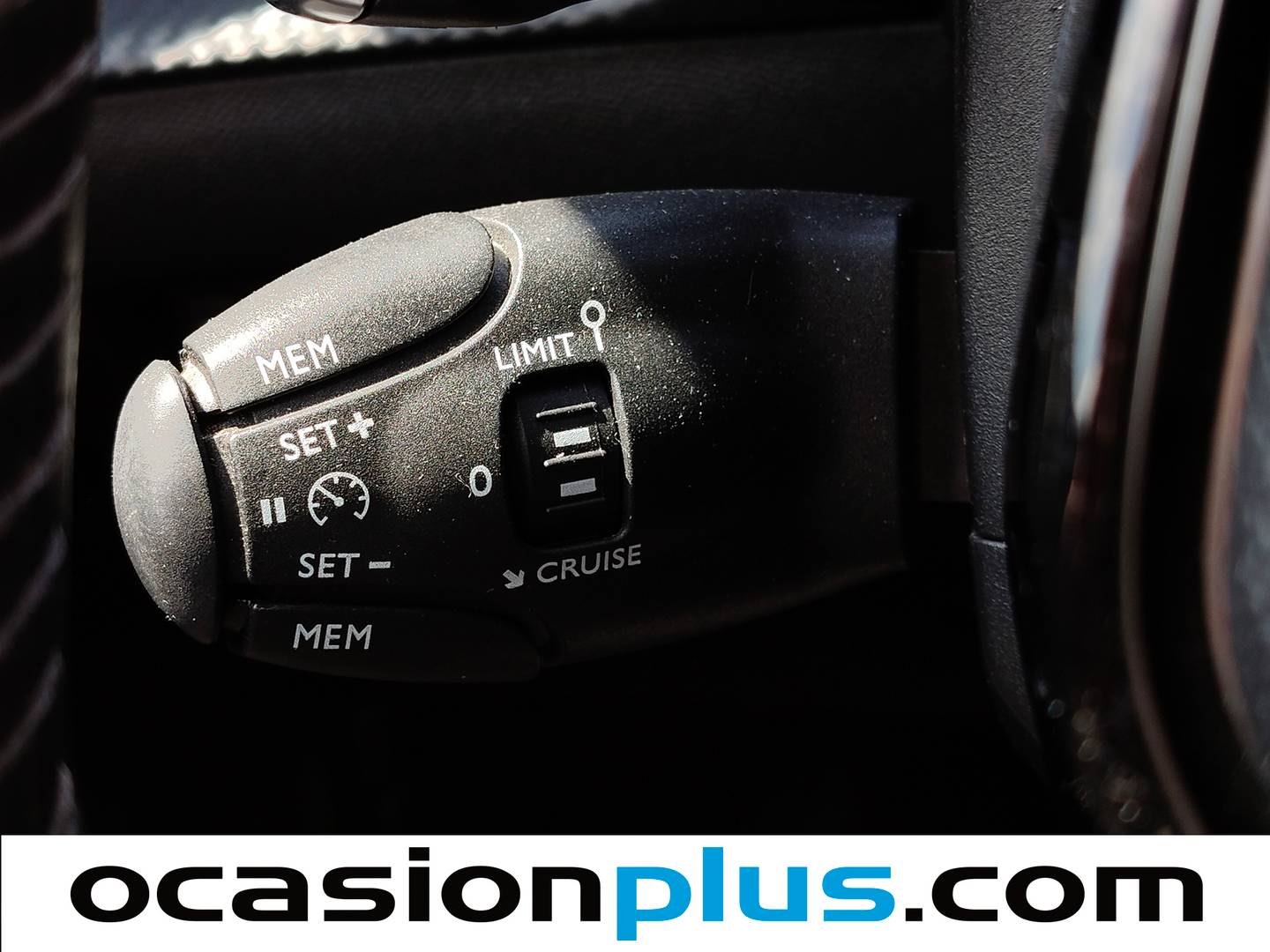 Peugeot 2008 Peugeot 2008 BlueHDi 130 S&S Allure EAT8 (130 CV) km 0