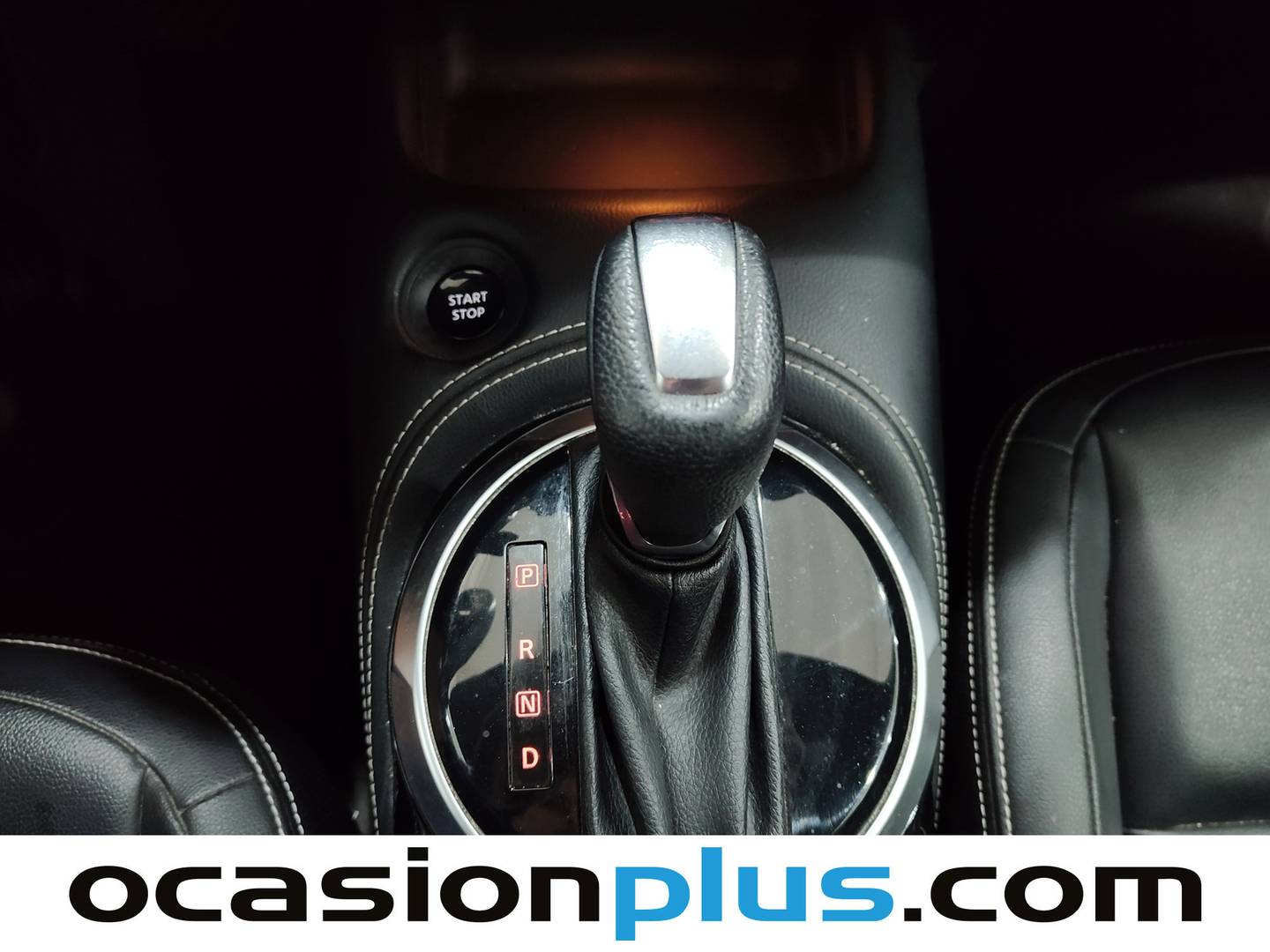 Nissan JUKE Nissan Juke 1.6 Hybrid Premiere Edition Auto (143 CV) de segunda mano