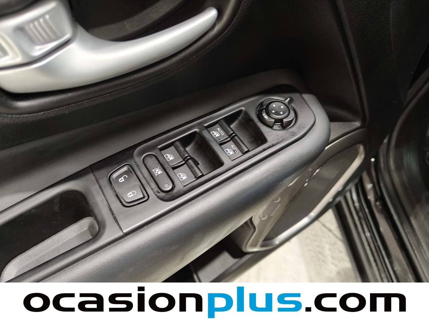 Foto Jeep Renegade Jeep Renegade eHybrid 1.5 Limited ATX (130 CV)