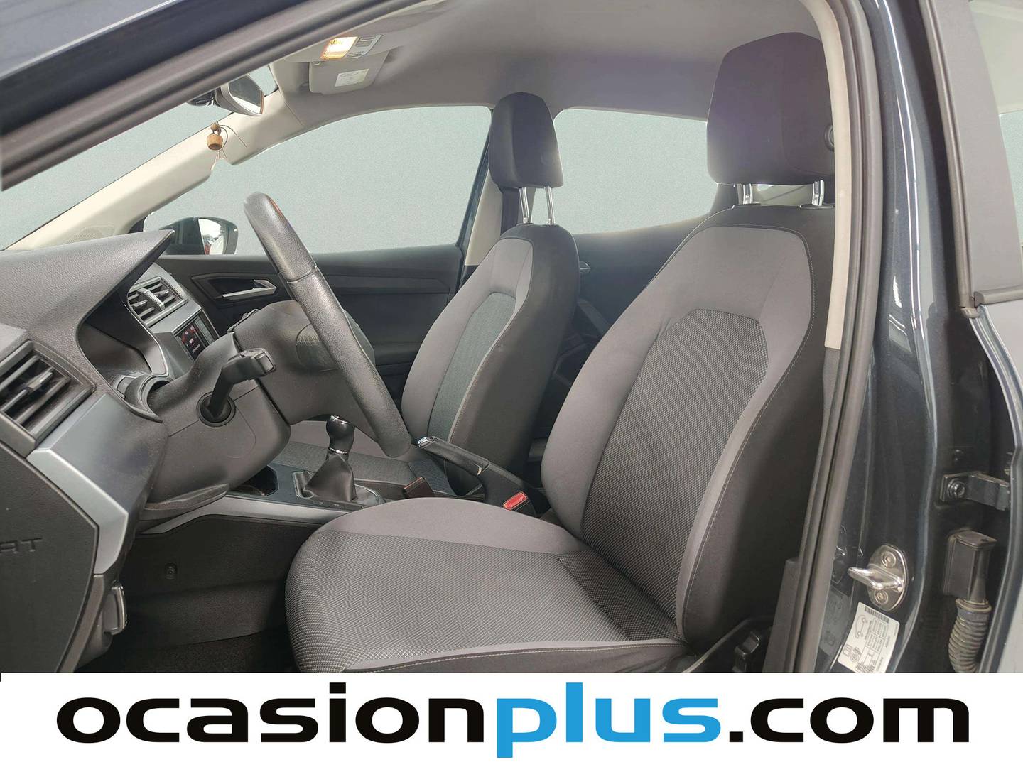 Foto asientos delanteros Seat Arona Seat Arona 1.6 TDI S&S Style (115 CV)