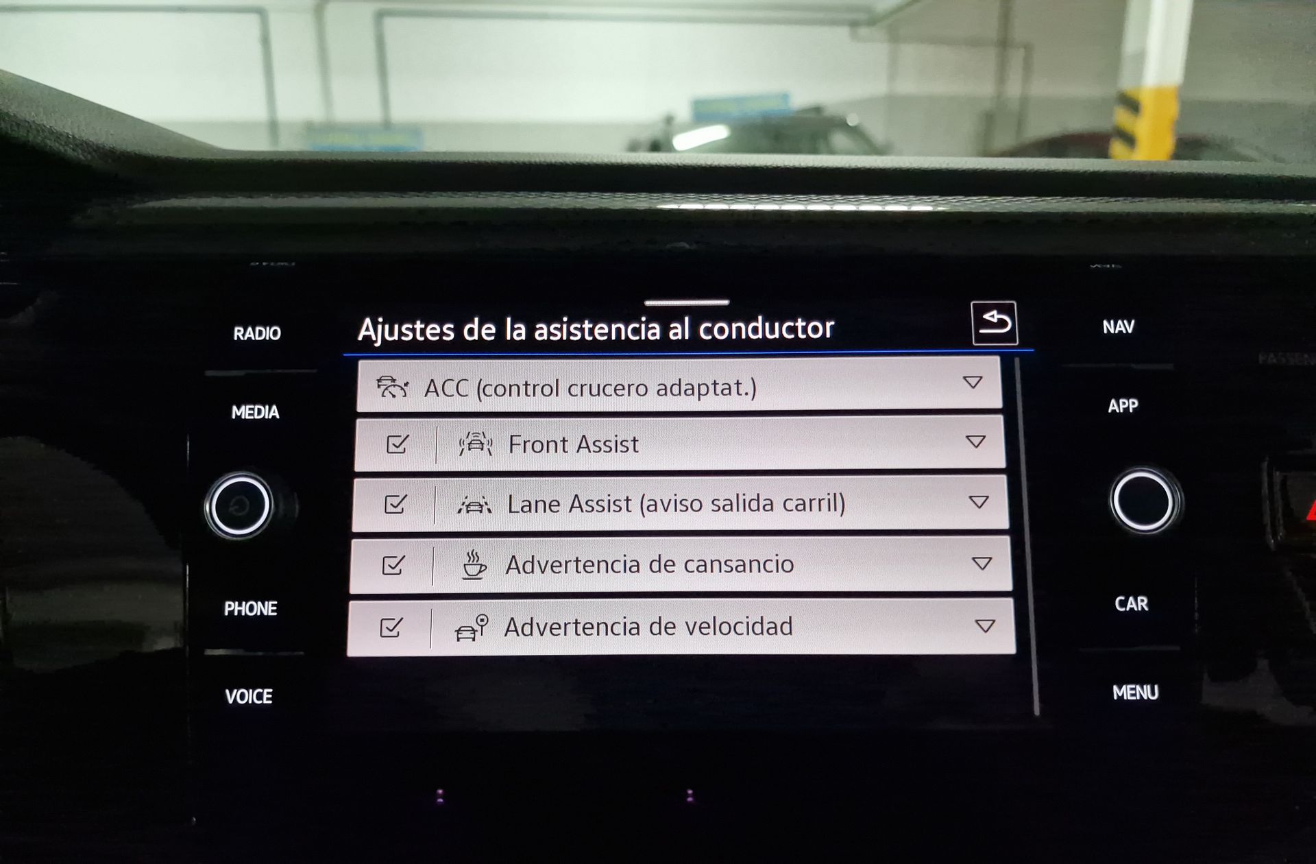 Volkswagen Taigo "Más" 1.0 TSI - foto 14
