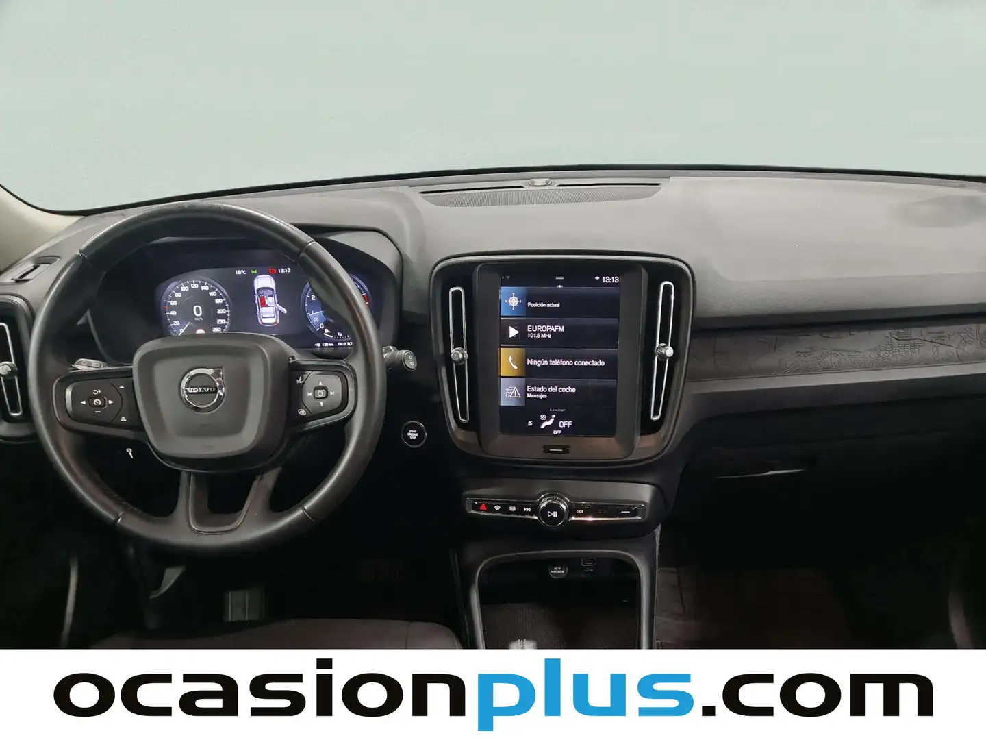 Foto Volvo XC40 Volvo XC40 T2 Momentum Core Auto (129 CV)