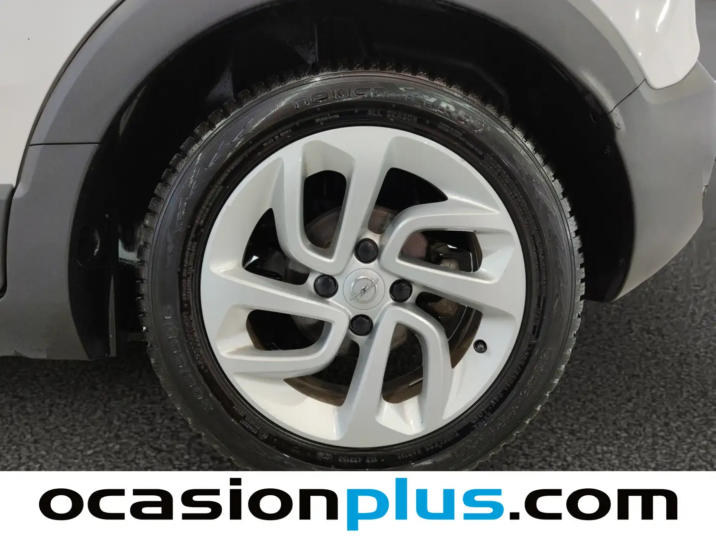 Foto Opel Crossland X Opel Crossland X 1.2 Edition Pro (81 CV) GLP