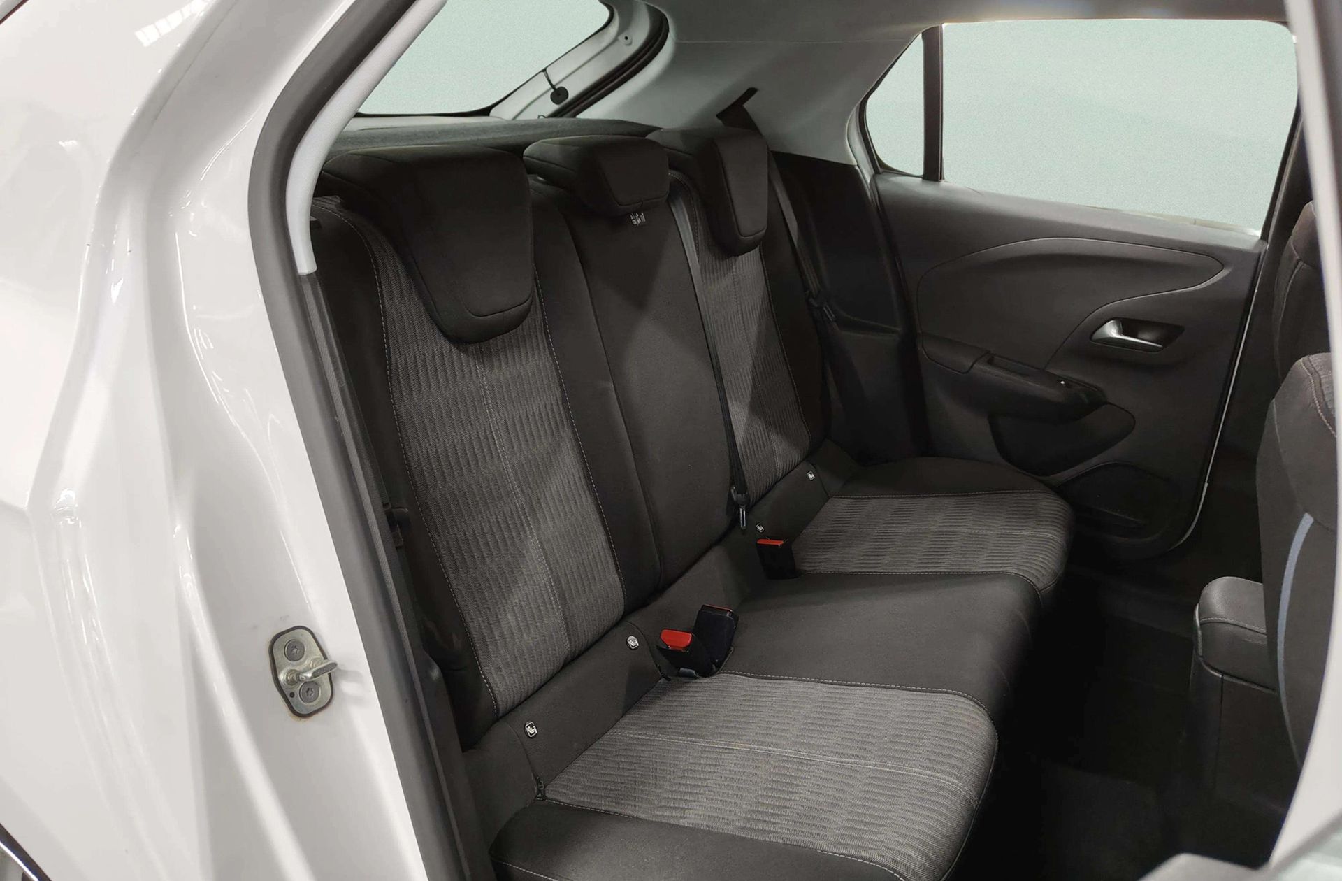 Opel Corsa 1.2 XEL Edition - foto 15