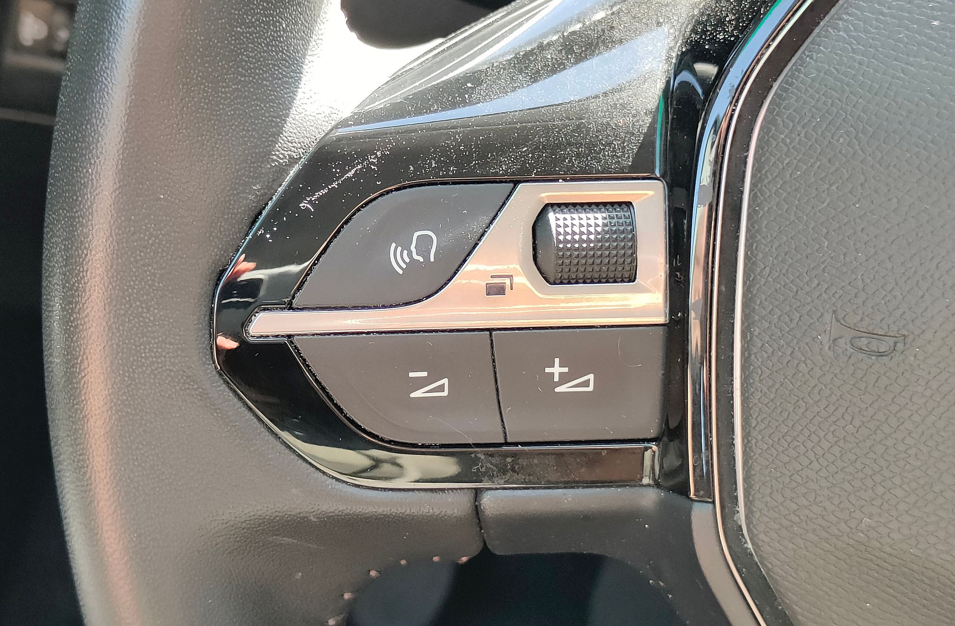 Peugeot 208 PureTech 100 Active Pack - foto 26