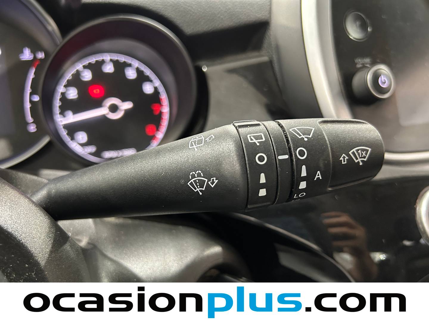 Equipamiento del Fiat 500X Fiat 500X 1.0 Firefly T3 S&S 120th Aniversario (120 CV)