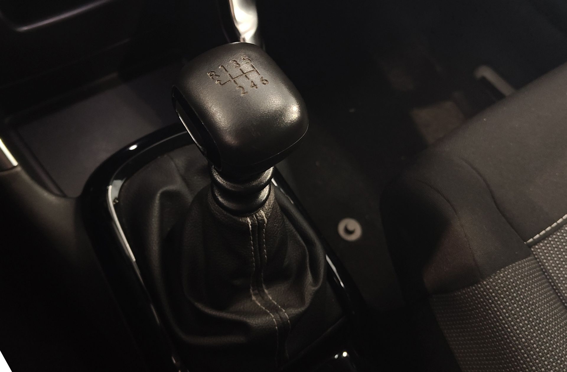 Citroën C3 Aircross PureTech 110 Plus - foto 5