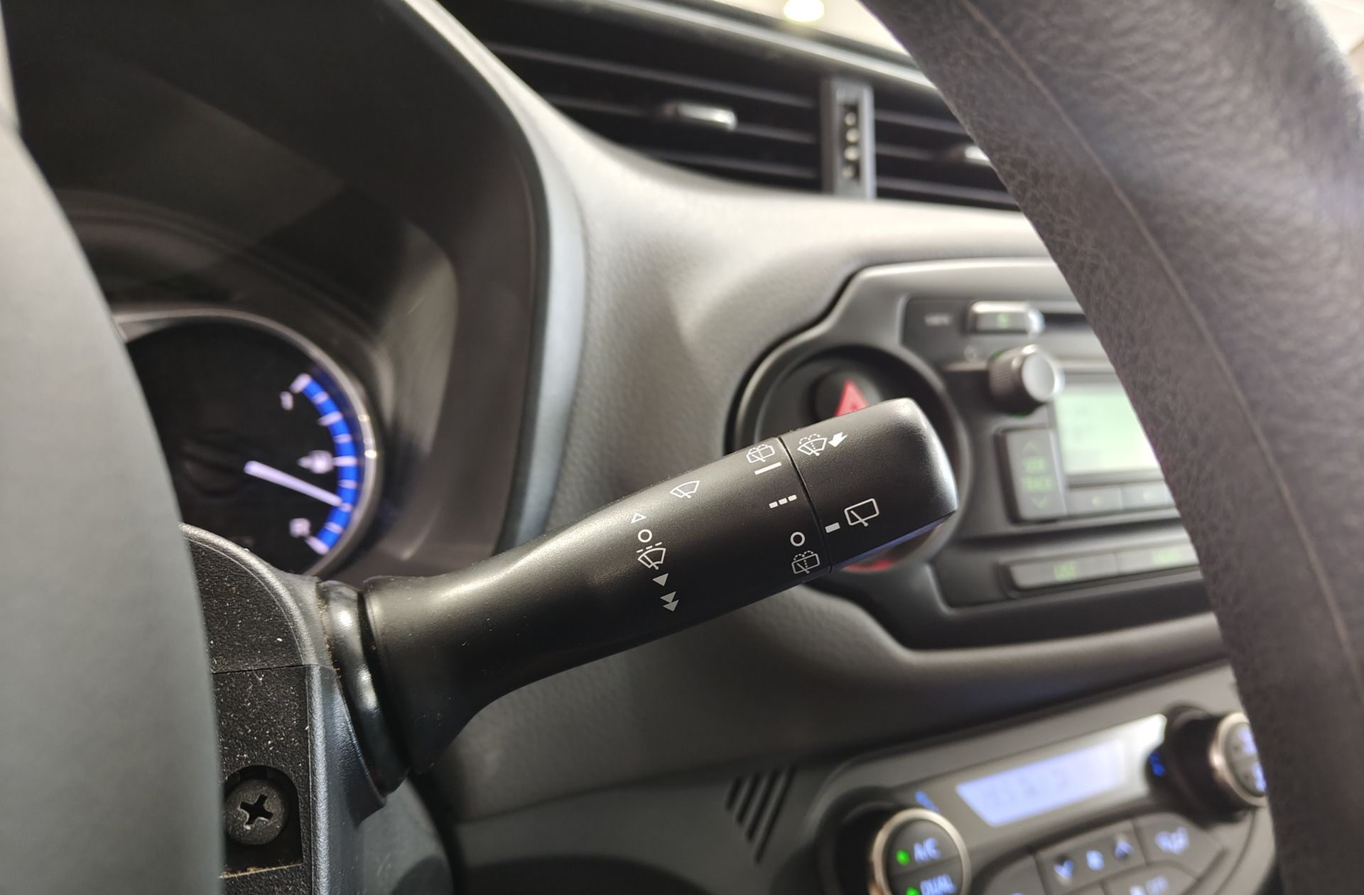 Toyota Yaris 1.5 Hybrid Active - foto 21