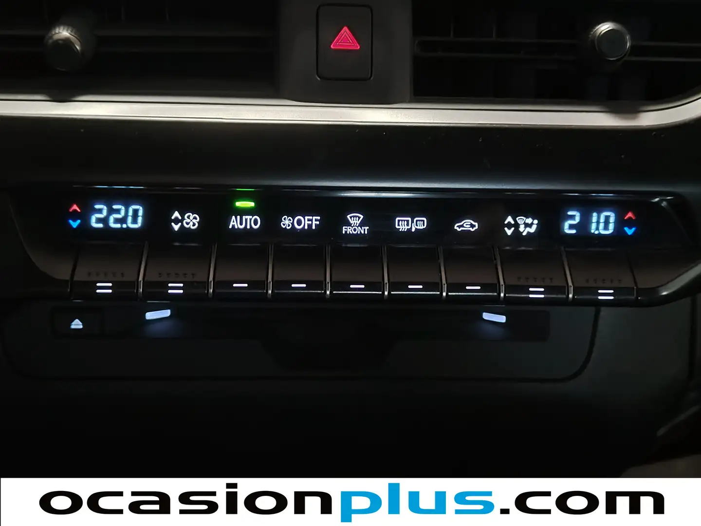 Foto Lexus UX Lexus UX 250h Business 2WD (184 CV)