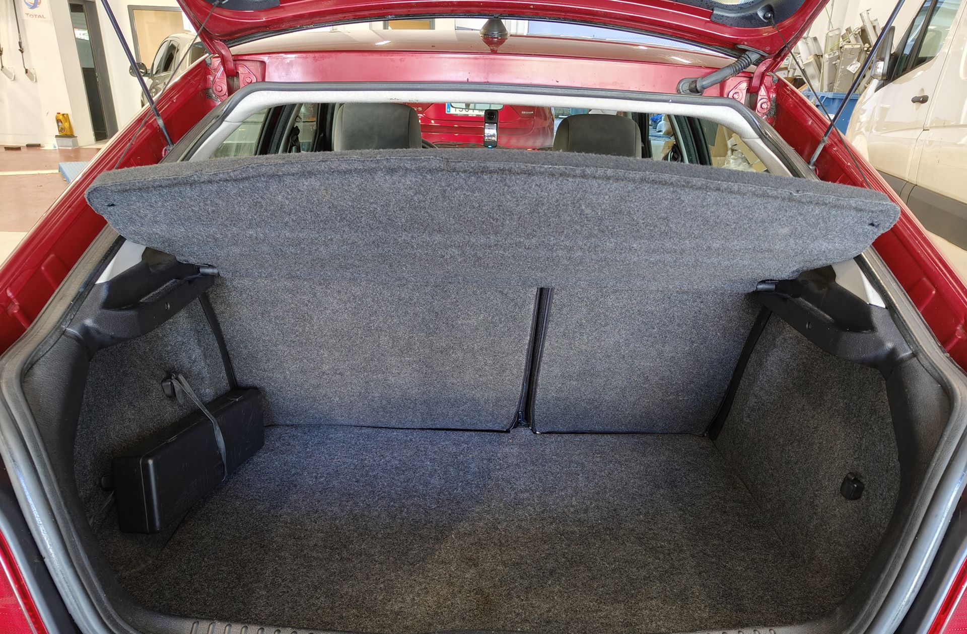 Citroën Xsara 1.6 16v SX - foto 12