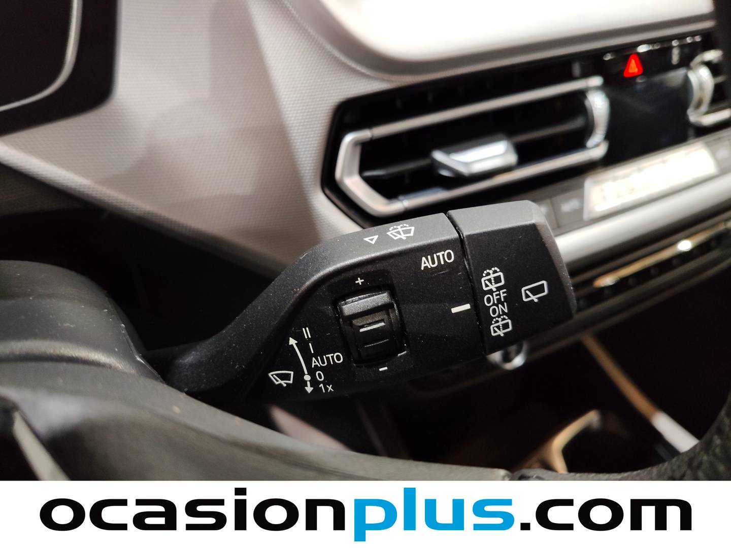 Equipamiento del BMW Serie 1 BMW Serie 1 116d (116 CV)